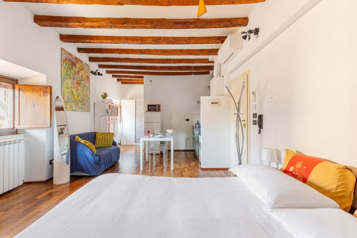 Monolocale Sui Tetti Di Bologna - Via Indipendenza Apartment Exterior foto